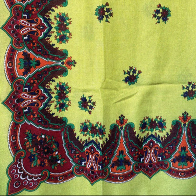 Kurdish Floral Pattern Scarf – Light Olive Green