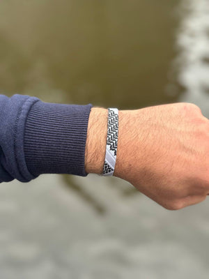 Kurdish Heritage Wristband – Black & White